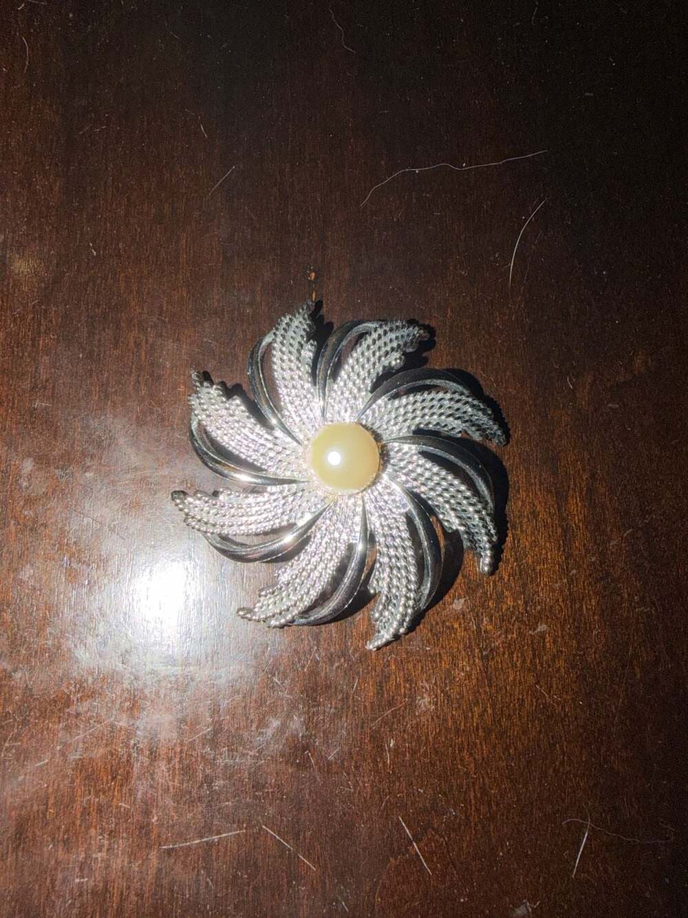 Vintage Sarah Coventry Silver Tone Swirl Pinwheel Brooch with Faux Pearl